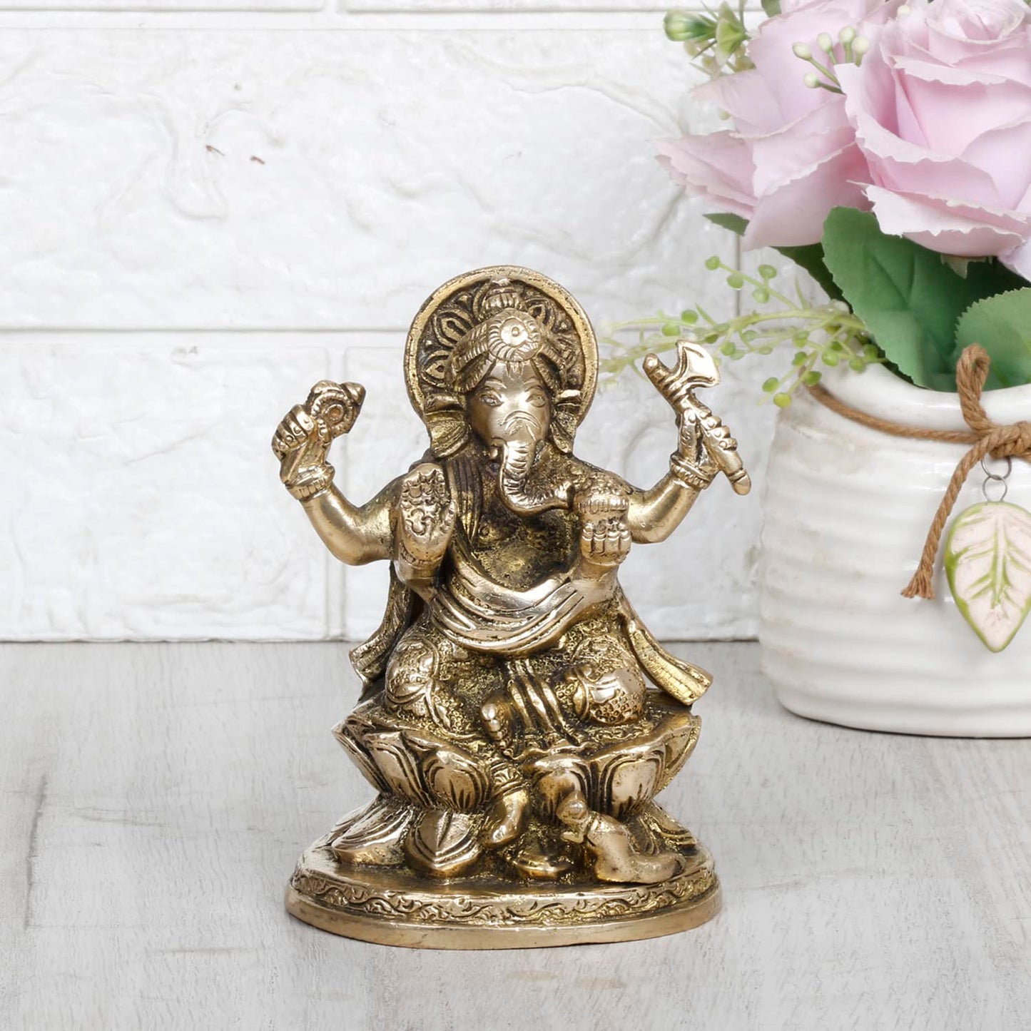 Brass Ganesha Sitting on Lotus Idol Ganesha Statue Ganpati Murti for Home Decor Puja Gift Height 5 Inch.